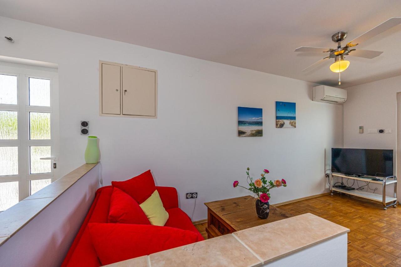 Apartment Svjetlana Dramalj Ngoại thất bức ảnh