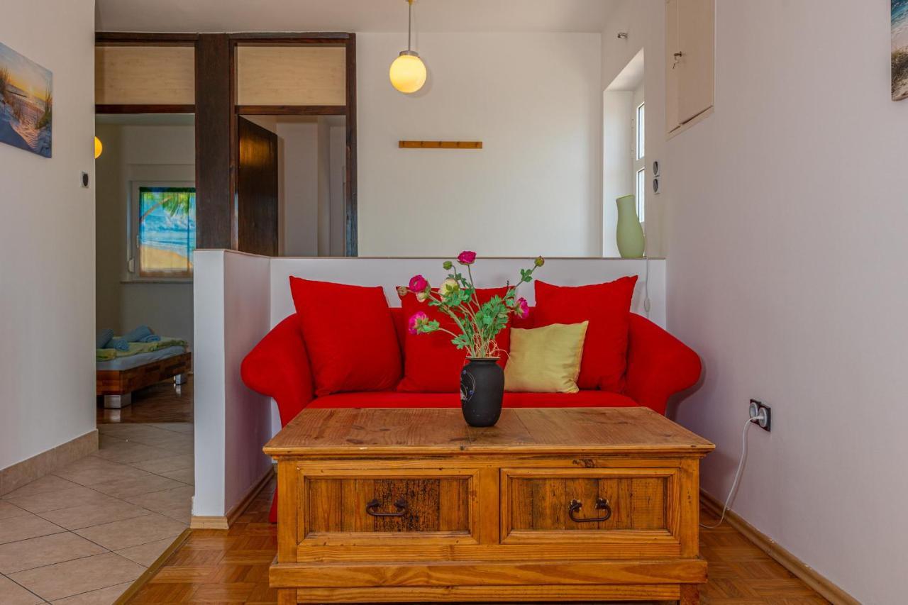 Apartment Svjetlana Dramalj Ngoại thất bức ảnh