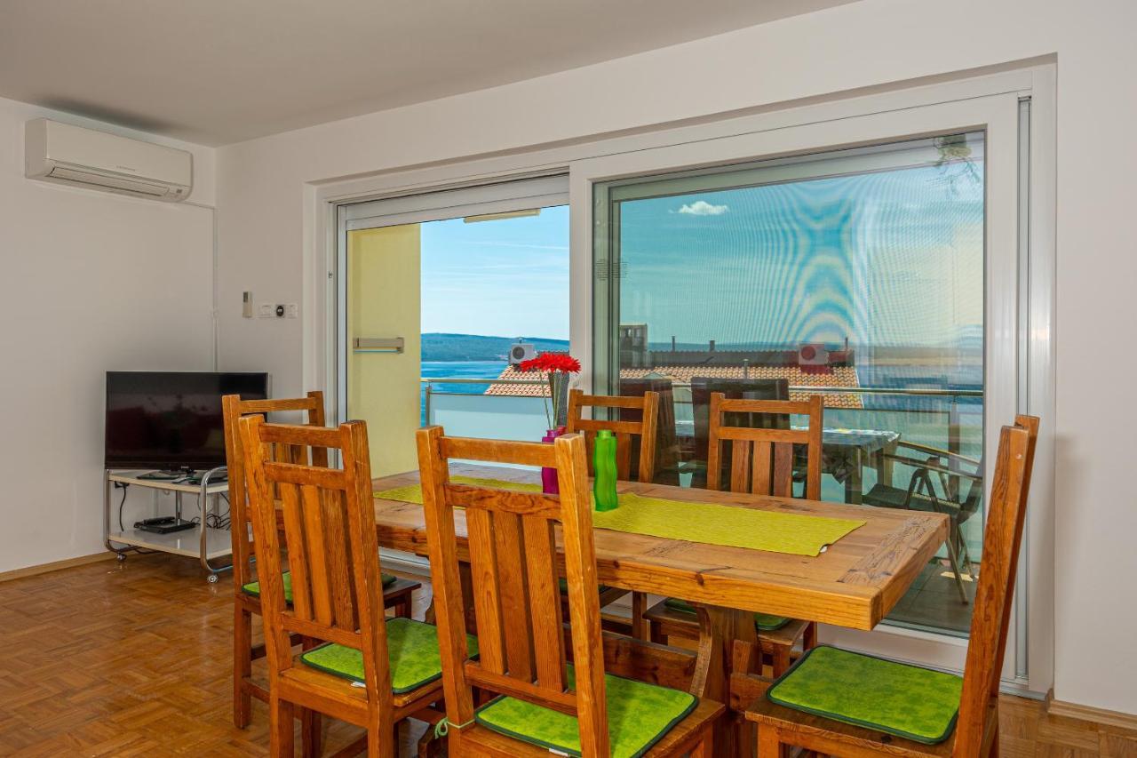 Apartment Svjetlana Dramalj Ngoại thất bức ảnh
