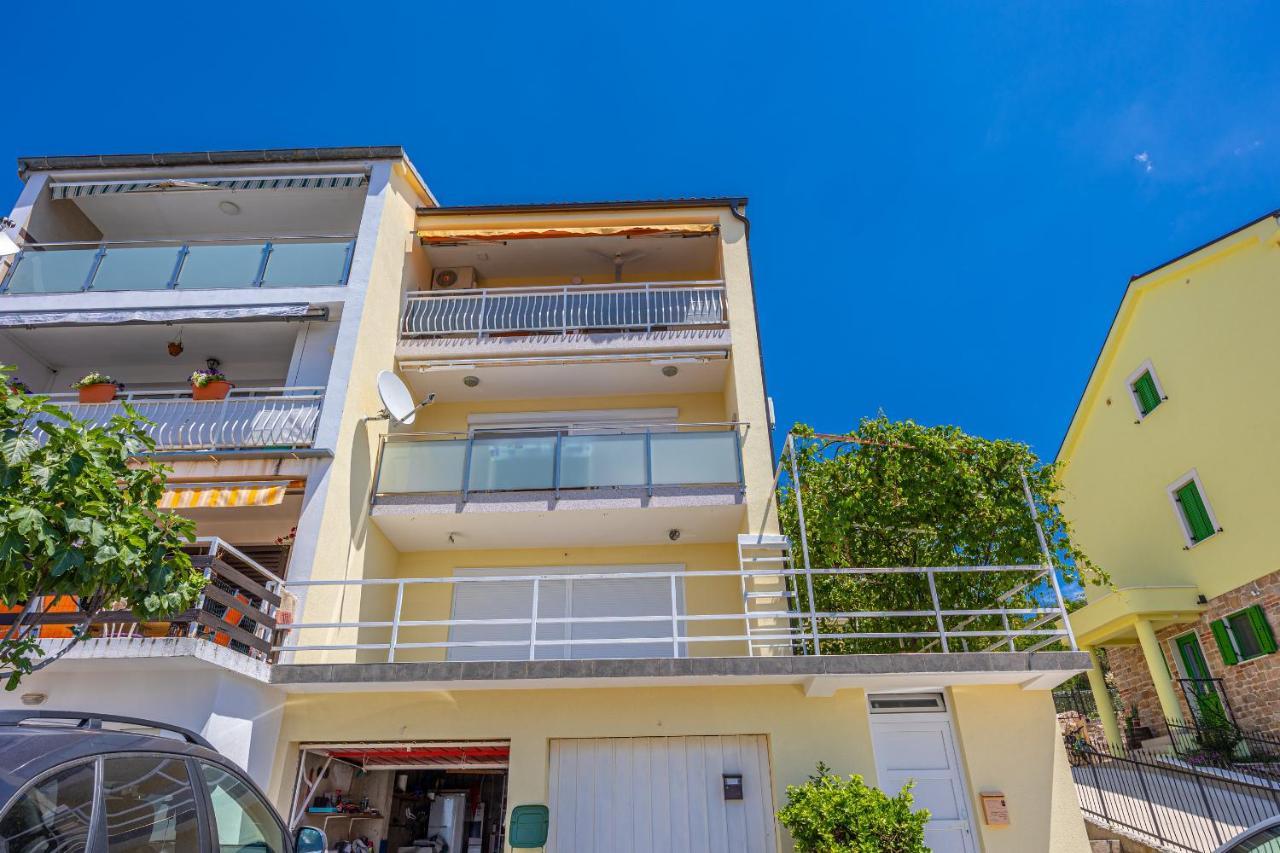 Apartment Svjetlana Dramalj Ngoại thất bức ảnh
